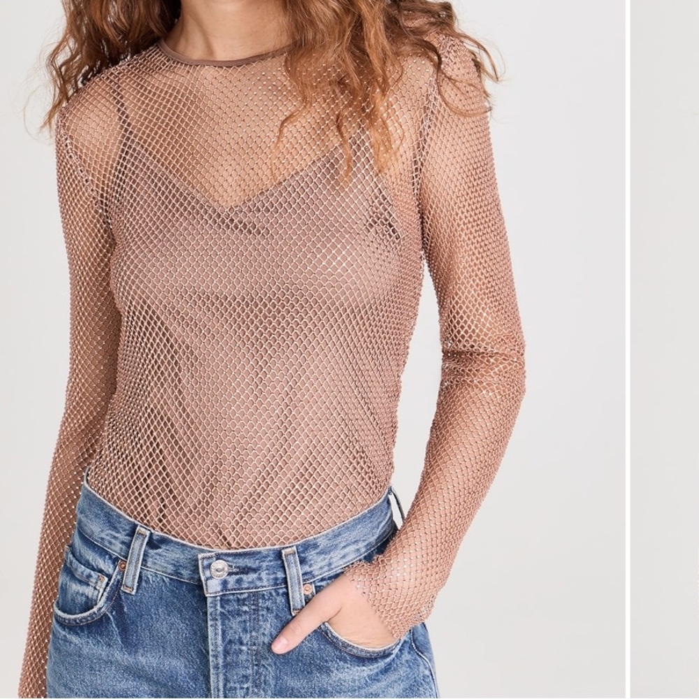 NWT WAYF
Mesh Long Sleeve Top